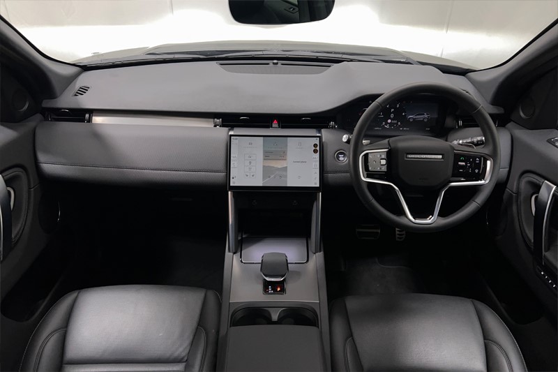 2024 (24) LAND ROVER DISCOVERY SPORT 2.0 D200 Dynamic SE 5dr Auto [7 Seat] 4878272