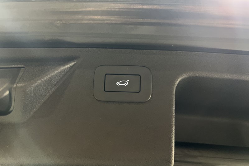 2024 (24) LAND ROVER DISCOVERY SPORT 2.0 D200 Dynamic SE 5dr Auto [7 Seat] 4878306