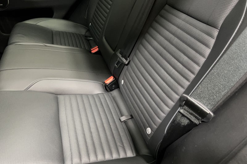 2024 (24) LAND ROVER DISCOVERY SPORT 2.0 D200 Dynamic SE 5dr Auto [7 Seat] 4878302