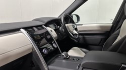 2023 (23) LAND ROVER DISCOVERY 3.0 D300 R-Dynamic HSE 5dr Auto 4864037