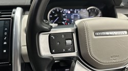 2023 (23) LAND ROVER DISCOVERY 3.0 D300 R-Dynamic HSE 5dr Auto 4864023