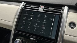 2023 (23) LAND ROVER DISCOVERY 3.0 D300 R-Dynamic HSE 5dr Auto 4864034