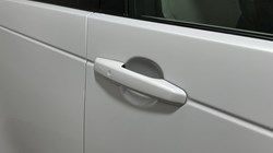 2023 (23) LAND ROVER DISCOVERY 3.0 D300 R-Dynamic HSE 5dr Auto 4864051