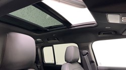 2024 (74) LAND ROVER DEFENDER 3.0 D250 X-Dynamic SE 110 5dr Auto 4855541