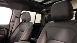 2024 (74) LAND ROVER DEFENDER 3.0 D250 X-Dynamic SE 110 5dr Auto 4855558