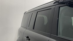 2024 (74) LAND ROVER DEFENDER 3.0 D250 X-Dynamic SE 110 5dr Auto 4855566