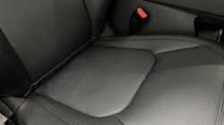 2024 (74) LAND ROVER DEFENDER 3.0 D250 X-Dynamic SE 110 5dr Auto 4855538