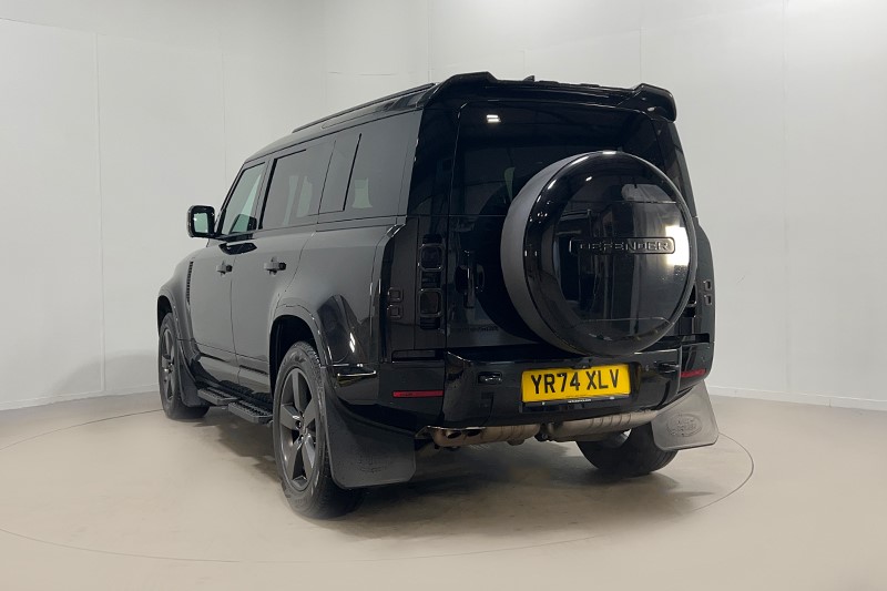 2024 (74) LAND ROVER DEFENDER 3.0 D250 X-Dynamic SE 110 5dr Auto