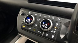 2024 (74) LAND ROVER DEFENDER 3.0 D250 X-Dynamic SE 110 5dr Auto 4855546