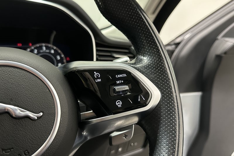 2021 (71) JAGUAR F-PACE 2.0 P400e R-Dynamic SE 5dr Auto AWD 4884819