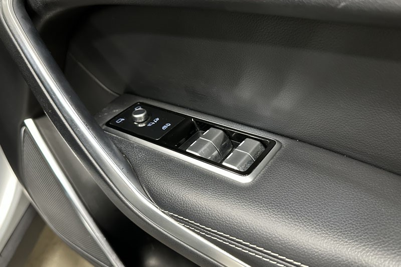 2021 (71) JAGUAR F-PACE 2.0 P400e R-Dynamic SE 5dr Auto AWD 4884812