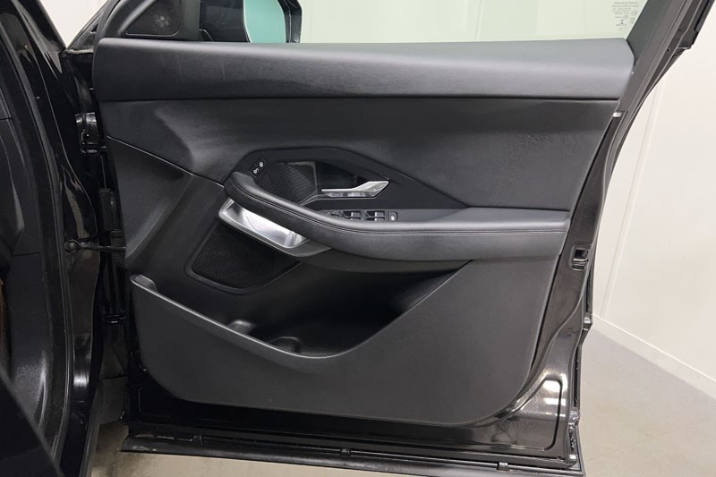 2019 (19) JAGUAR E-PACE 2.0d [180] S 5dr Auto 4878761