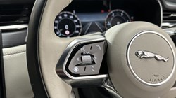 2024 (24) JAGUAR F-PACE 2.0 D200 R-Dynamic HSE Black 5dr Auto AWD 4863559