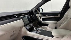 2024 (24) JAGUAR F-PACE 2.0 D200 R-Dynamic HSE Black 5dr Auto AWD 4863574