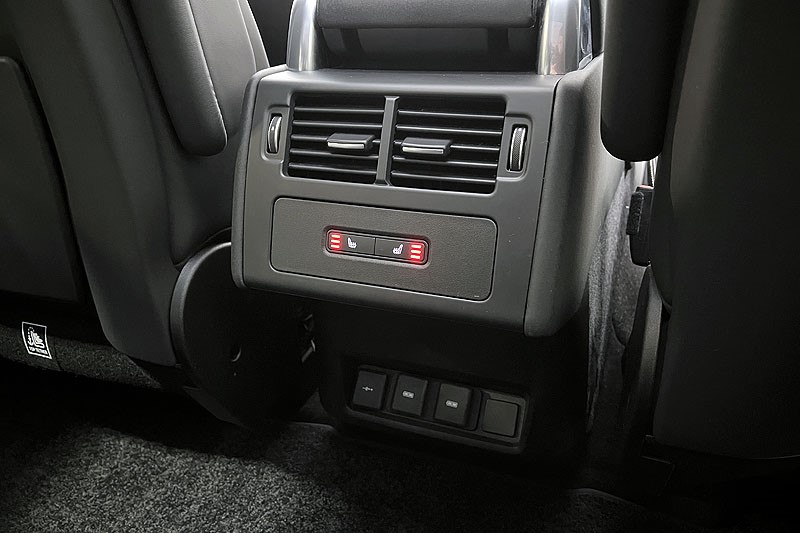 2023 (73) LAND ROVER DISCOVERY 3.0 D300 Dynamic HSE 5dr Auto 4919768