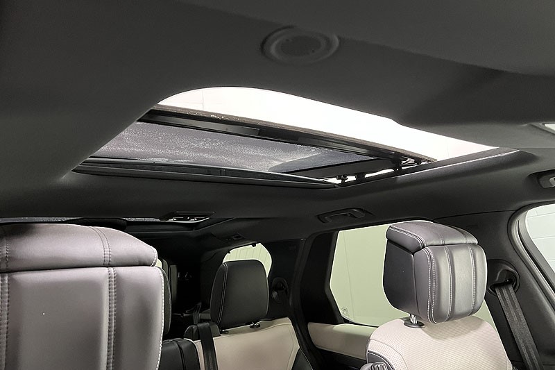 2023 (73) LAND ROVER DISCOVERY 3.0 D300 Dynamic HSE 5dr Auto 4919778