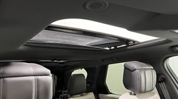 2023 (73) LAND ROVER DISCOVERY 3.0 D300 Dynamic HSE 5dr Auto 4919778