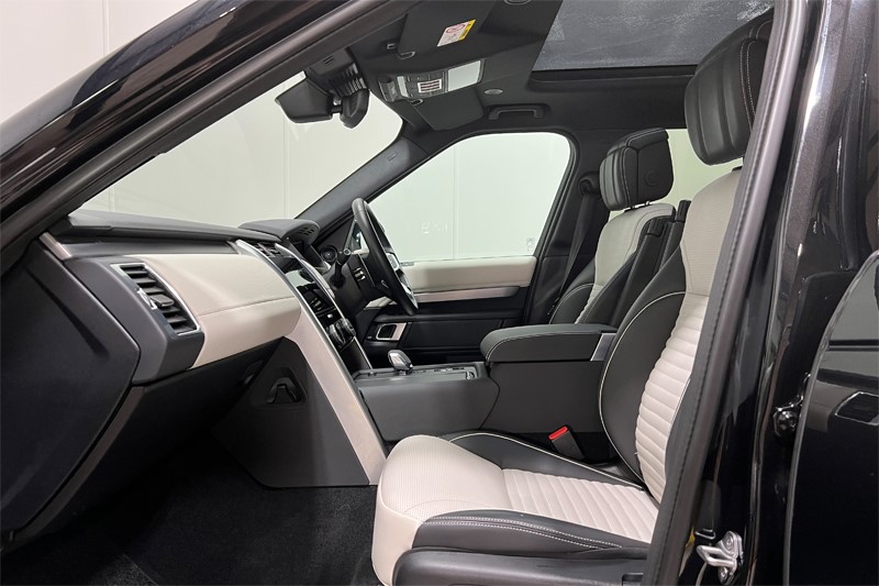 2023 (73) LAND ROVER DISCOVERY 3.0 D300 Dynamic HSE 5dr Auto 4919760