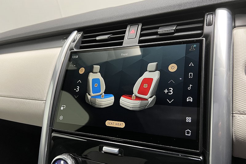 2023 (73) LAND ROVER DISCOVERY 3.0 D300 Dynamic HSE 5dr Auto 4919790