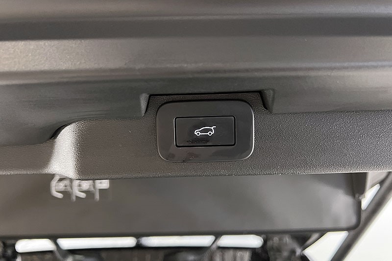 2023 (73) LAND ROVER DISCOVERY 3.0 D300 Dynamic HSE 5dr Auto 4919801