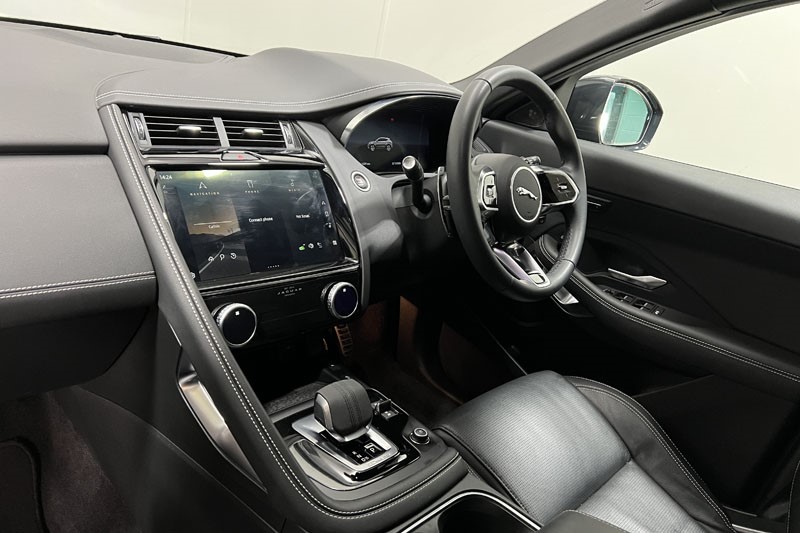 2023 (73) JAGUAR E-PACE 2.0 D200 R-Dynamic S 5dr Auto 4901002