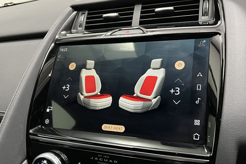 2023 (73) JAGUAR E-PACE 2.0 D200 R-Dynamic S 5dr Auto 4901000