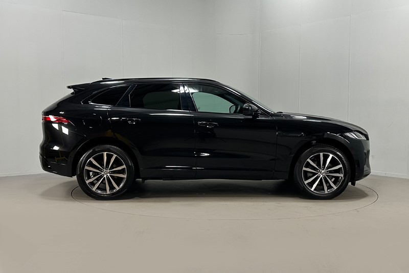 2024 (73) JAGUAR F-PACE 2.0 D200 R-Dynamic SE Black 5dr Auto AWD 4897204
