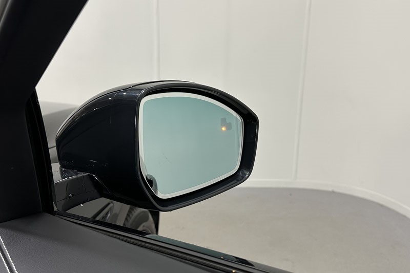 2024 (73) JAGUAR F-PACE 2.0 D200 R-Dynamic SE Black 5dr Auto AWD 4897215