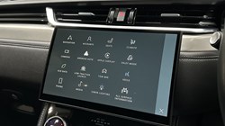 2024 (73) JAGUAR F-PACE 2.0 D200 R-Dynamic SE Black 5dr Auto AWD 4897228