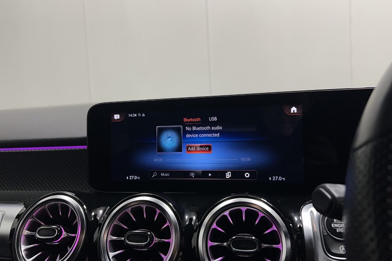 2022 (22) MERCEDES-BENZ GLB 200 AMG Line Premium 5dr 7G-Tronic 4880202