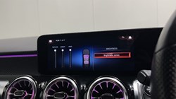 2022 (22) MERCEDES-BENZ GLB 200 AMG Line Premium 5dr 7G-Tronic 4880201