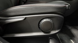 2022 (22) MERCEDES-BENZ GLB 200 AMG Line Premium 5dr 7G-Tronic 4880185