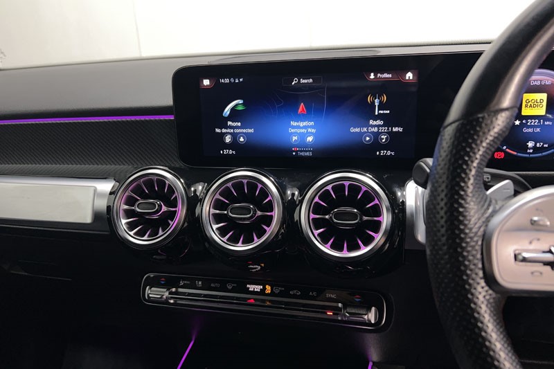 2022 (22) MERCEDES-BENZ GLB 200 AMG Line Premium 5dr 7G-Tronic 4880193