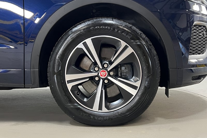 2023 (23) JAGUAR E-PACE 1.5 P300e R-Dynamic S 5dr Auto 4890172