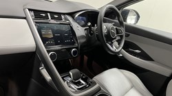2023 (23) JAGUAR E-PACE 1.5 P300e R-Dynamic S 5dr Auto 4890198