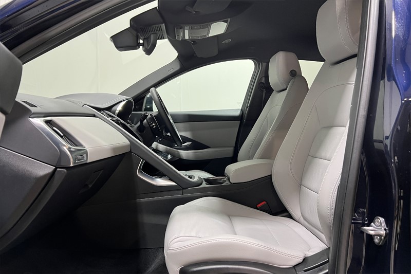 2023 (23) JAGUAR E-PACE 1.5 P300e R-Dynamic S 5dr Auto 4890167