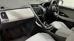 2023 (23) JAGUAR E-PACE 1.5 P300e R-Dynamic S 5dr Auto 4890197