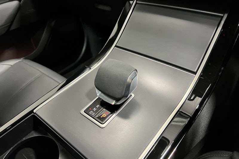 2024 (73) LAND ROVER RANGE ROVER VELAR 2.0 D200 MHEV Dynamic SE 5dr Auto 4889923