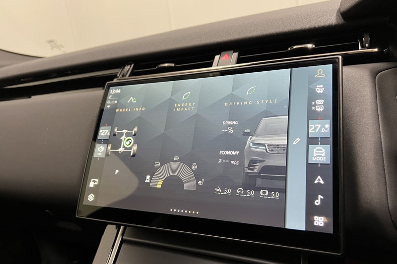 2024 (73) LAND ROVER RANGE ROVER VELAR 2.0 D200 MHEV Dynamic SE 5dr Auto 4889928