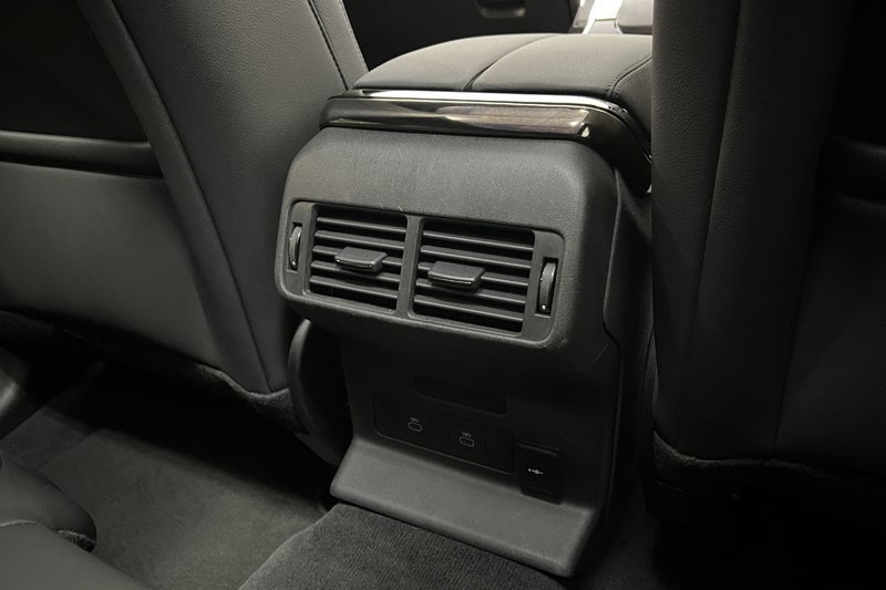 2024 (73) LAND ROVER RANGE ROVER VELAR 2.0 D200 MHEV Dynamic SE 5dr Auto 4889911