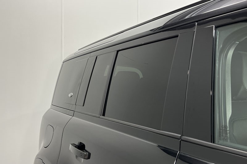 2023 (72) LAND ROVER DEFENDER 3.0 D250 X-Dynamic S 110 5dr Auto [7 Seat] 4902377