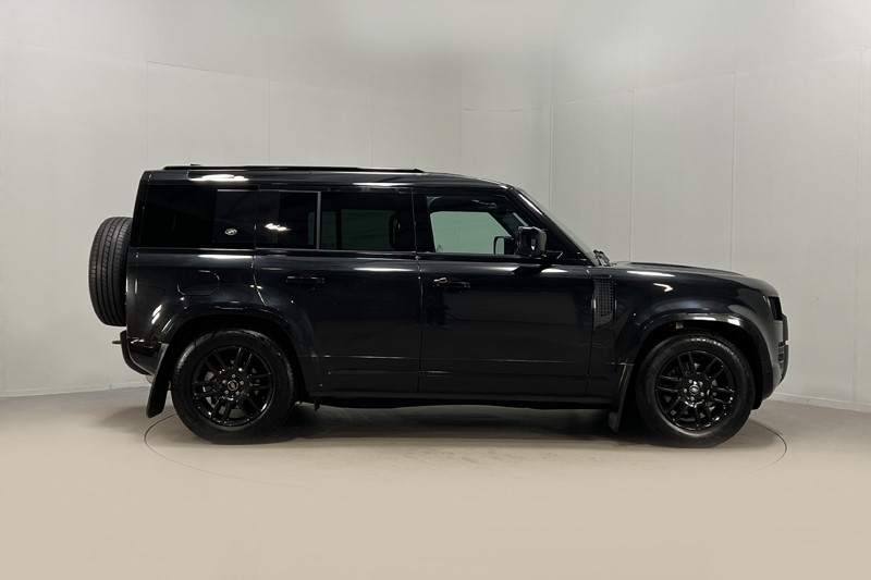 2023 (72) LAND ROVER DEFENDER 3.0 D250 X-Dynamic S 110 5dr Auto [7 Seat] 4902341