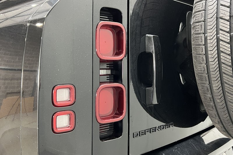 2023 (72) LAND ROVER DEFENDER 3.0 D250 X-Dynamic S 110 5dr Auto [7 Seat] 4902376