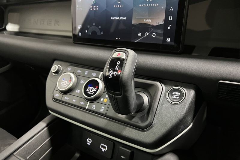 2023 (72) LAND ROVER DEFENDER 3.0 D250 X-Dynamic S 110 5dr Auto [7 Seat] 4902358