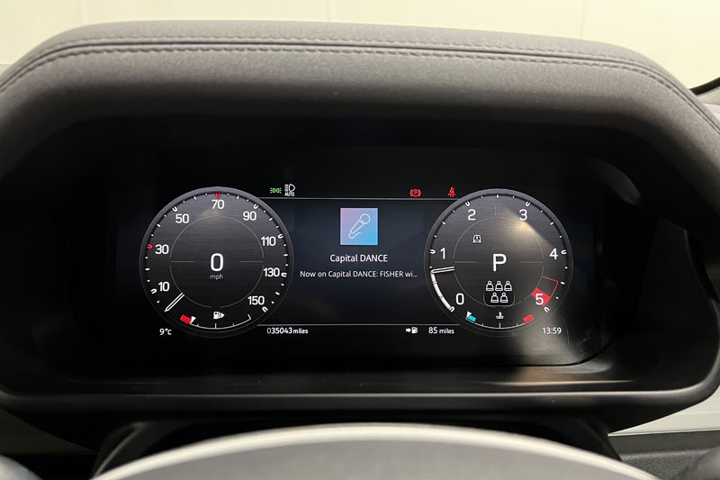 2023 (72) LAND ROVER DEFENDER 3.0 D250 X-Dynamic S 110 5dr Auto [7 Seat] 4902357