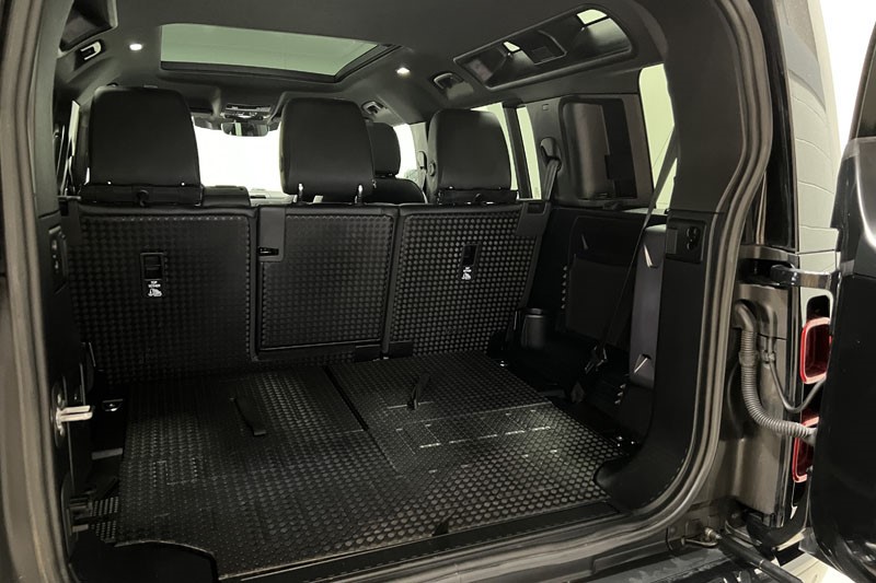 2023 (72) LAND ROVER DEFENDER 3.0 D250 X-Dynamic S 110 5dr Auto [7 Seat] 4902371