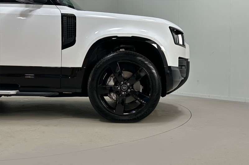 2025 (74) LAND ROVER DEFENDER 3.0 D350 X-Dynamic SE 90 3dr Auto 4895584