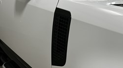 2025 (74) LAND ROVER DEFENDER 3.0 D350 X-Dynamic SE 90 3dr Auto 4895628