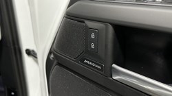 2025 (74) LAND ROVER DEFENDER 3.0 D350 X-Dynamic SE 90 3dr Auto 4895591