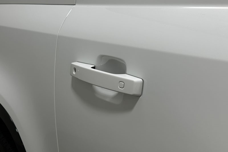 2025 (74) LAND ROVER DEFENDER 3.0 D350 X-Dynamic SE 90 3dr Auto 4895625